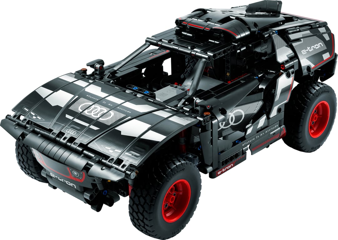фото Авто-конструктор LEGO Technic Audi RS Q e-tron (42160)