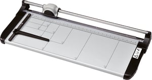 Olympia TR 6712 paper cutter, 70 cm, 12 sheets.