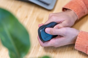 Trust Primo myszka Podróżniczy Oburęczny RF Wireless Optyczny 1600 DPI