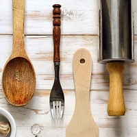 Cookware and Kitchen Gadgets