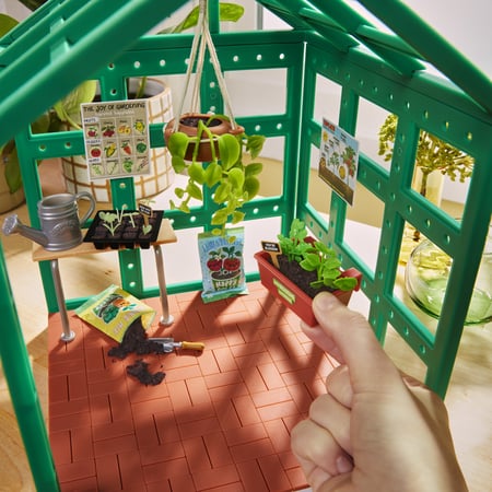 Miniverse Spaces Starter Pack Greenhouse
