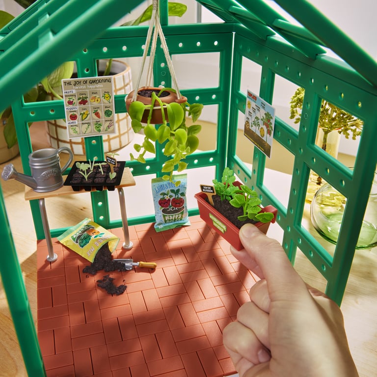 Miniverse Spaces Starter Pack Greenhouse