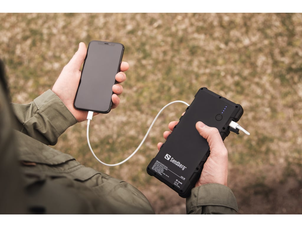 фото Зовнішній акумулятор (павербанк) із сонячною панеллю Sandberg Outdoor Solar Powerbank 24000 з модулем сонячних батарей (420-38)
