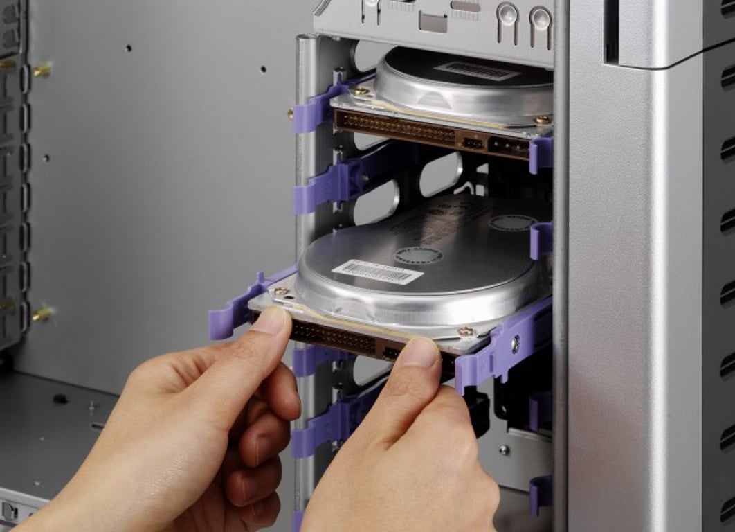 фото Корпус Chieftec LCX-01SLSLB