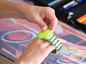 Mobile Origin AirTag Strap