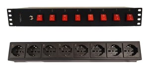 Techly I-CASE STRIP-815I PDU-Stromverteiler mit 8 Netzanschlüssen, 1,5 HE, schwarz