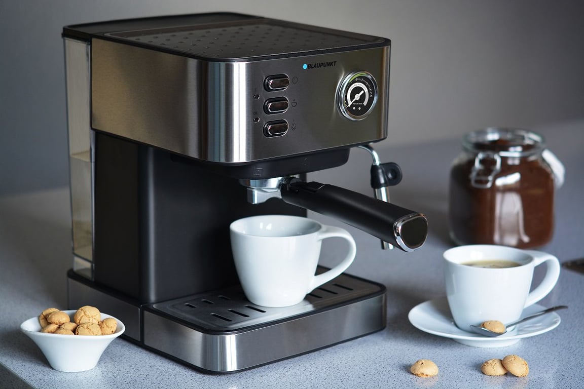 Blaupunkt CMP312 ekspres do kawy Ręczny Ekspres do espresso 1,6 l
