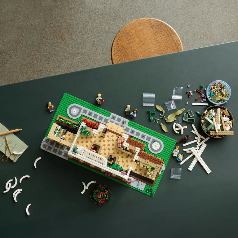 фото Блоковий конструктор LEGO Ideas Ботанічний сад (21353)