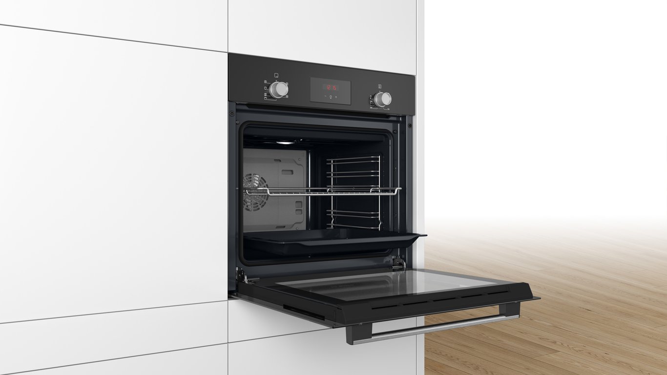 Bosch Serie 2 HBF133BA0 piekarnik 66 l 3300 W Czarny