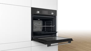 Bosch Serie 2 HBF133BA0 piekarnik 66 l 3300 W Czarny