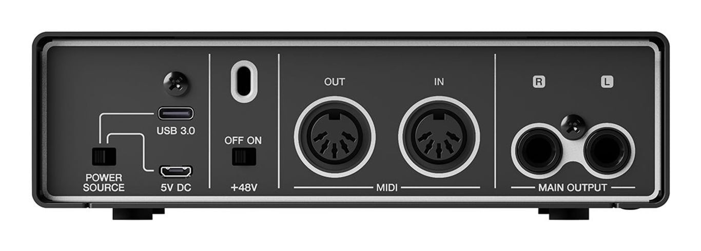 Yamaha URX22C