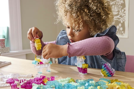 LEGO Classic Magiczny zestaw z przezroczystymi klockami