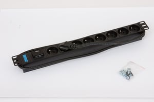 Triton RAB-PD-X07-A1 rozdzielacz zasilania PDU Czarny