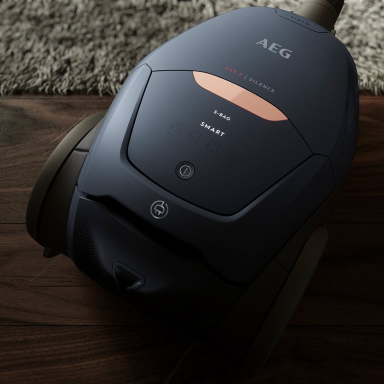 фото Пылесос с мешком AEG VX82-1-5DB 2