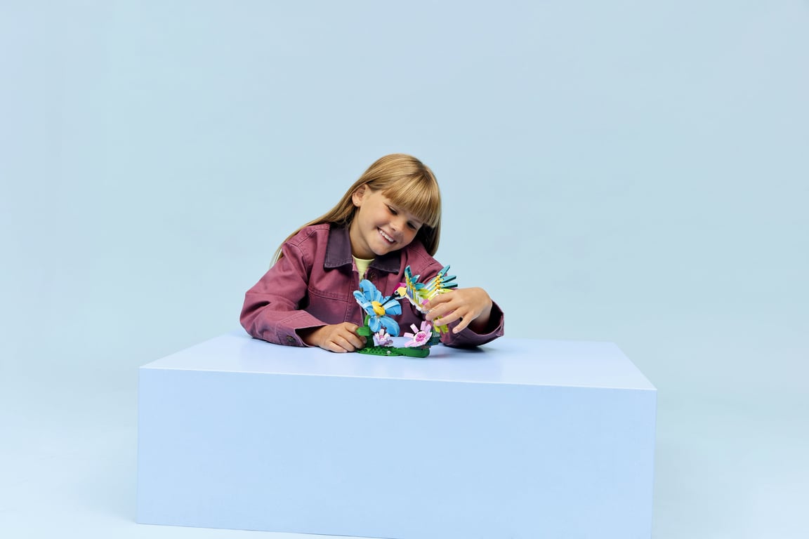 LEGO Creator Dzikie zwierzęta: kolorowy koliber