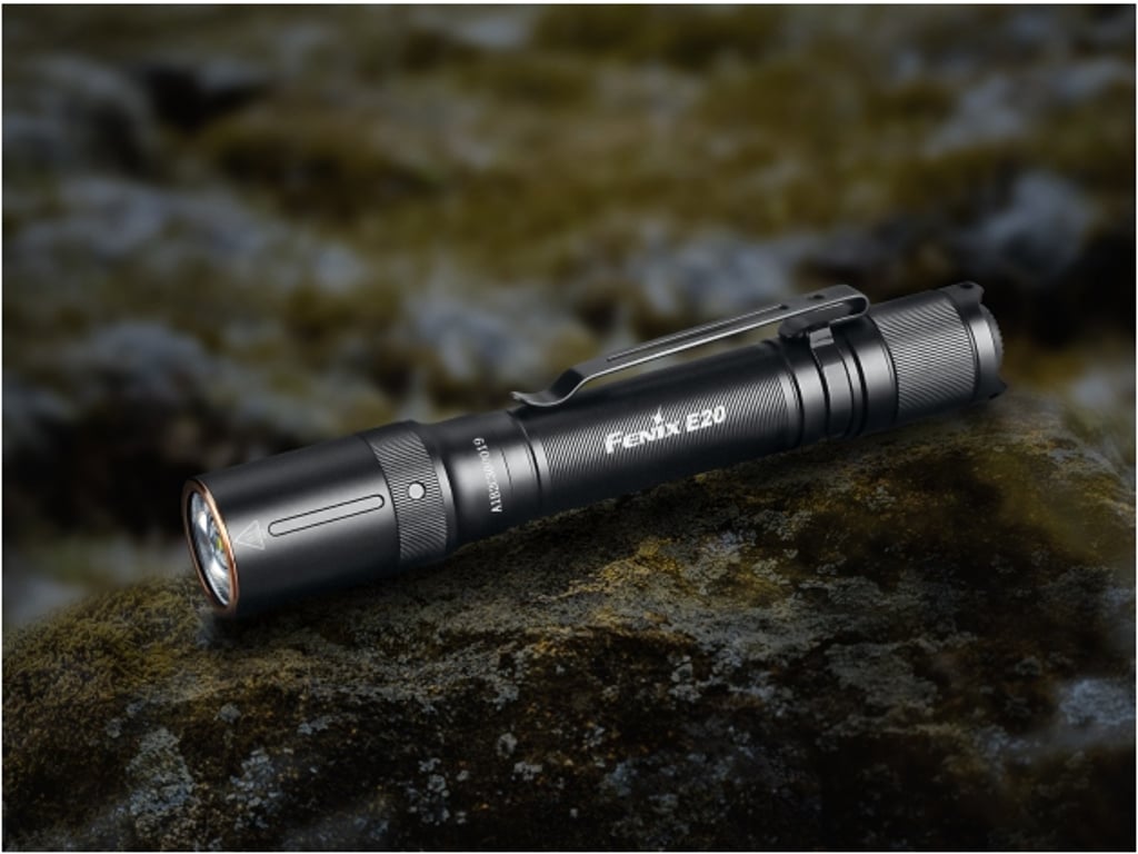 Fenix E20 V2.0 latarka Czarny Latarka ręczna LED