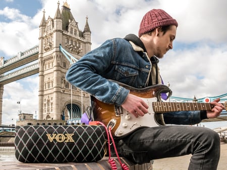 VOX Electronics Adio Air GT