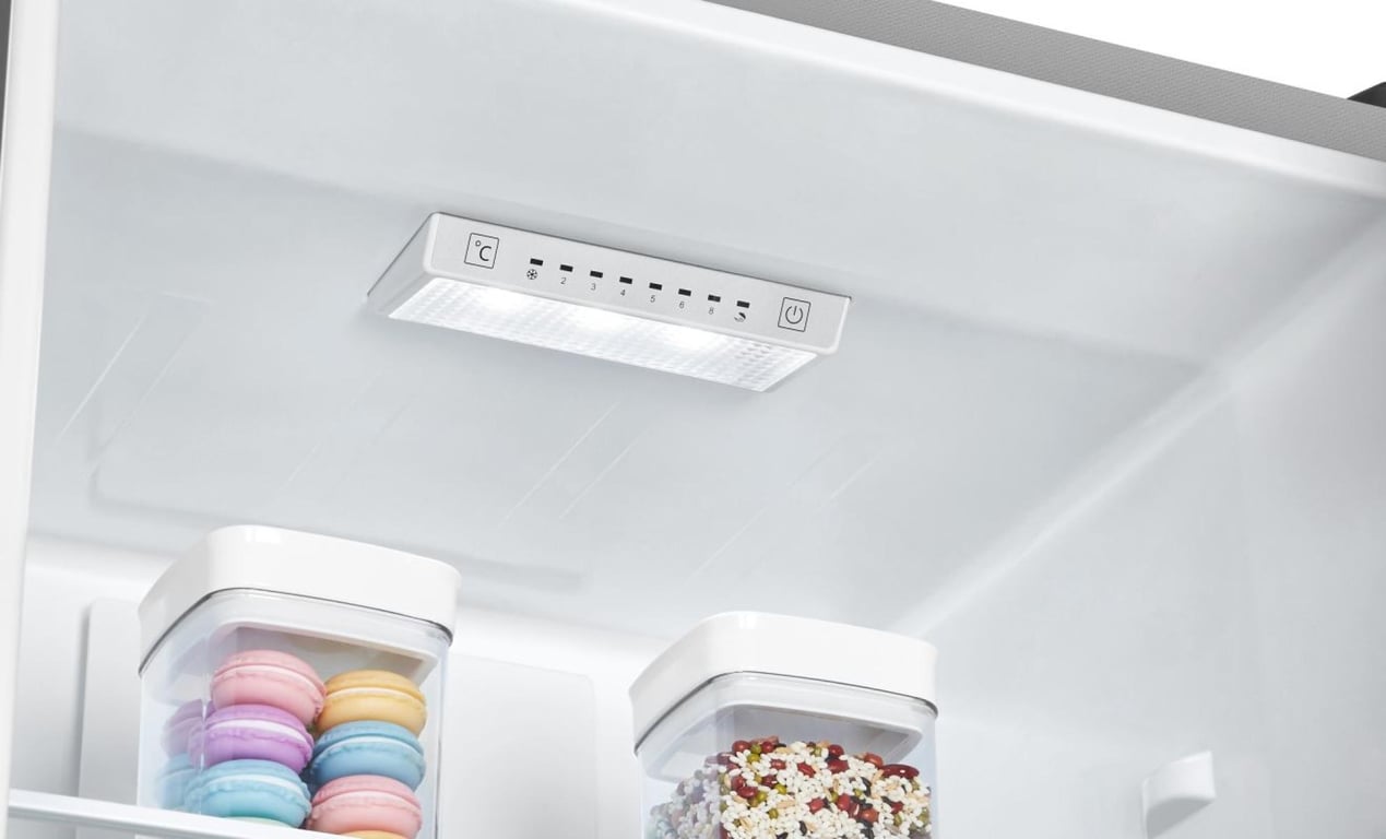 Hisense RB440N4AFA Wolnostojący 336 l Czarny