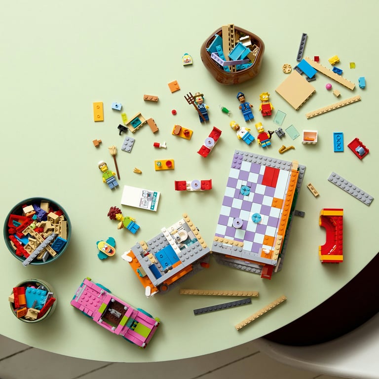 фото Блоковий конструктор LEGO Icons Сімпсони: Красті Бургер (10352)