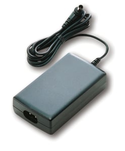 Fujitsu 3-poliges 19-V/65-W-Netzteil/Wechselrichter, für den Innenbereich, schwarz
