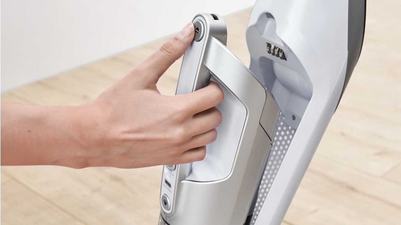 Bosch Serie 4 BBH3ALL28 odkurzacz 0,4 l Suchy Bez worka