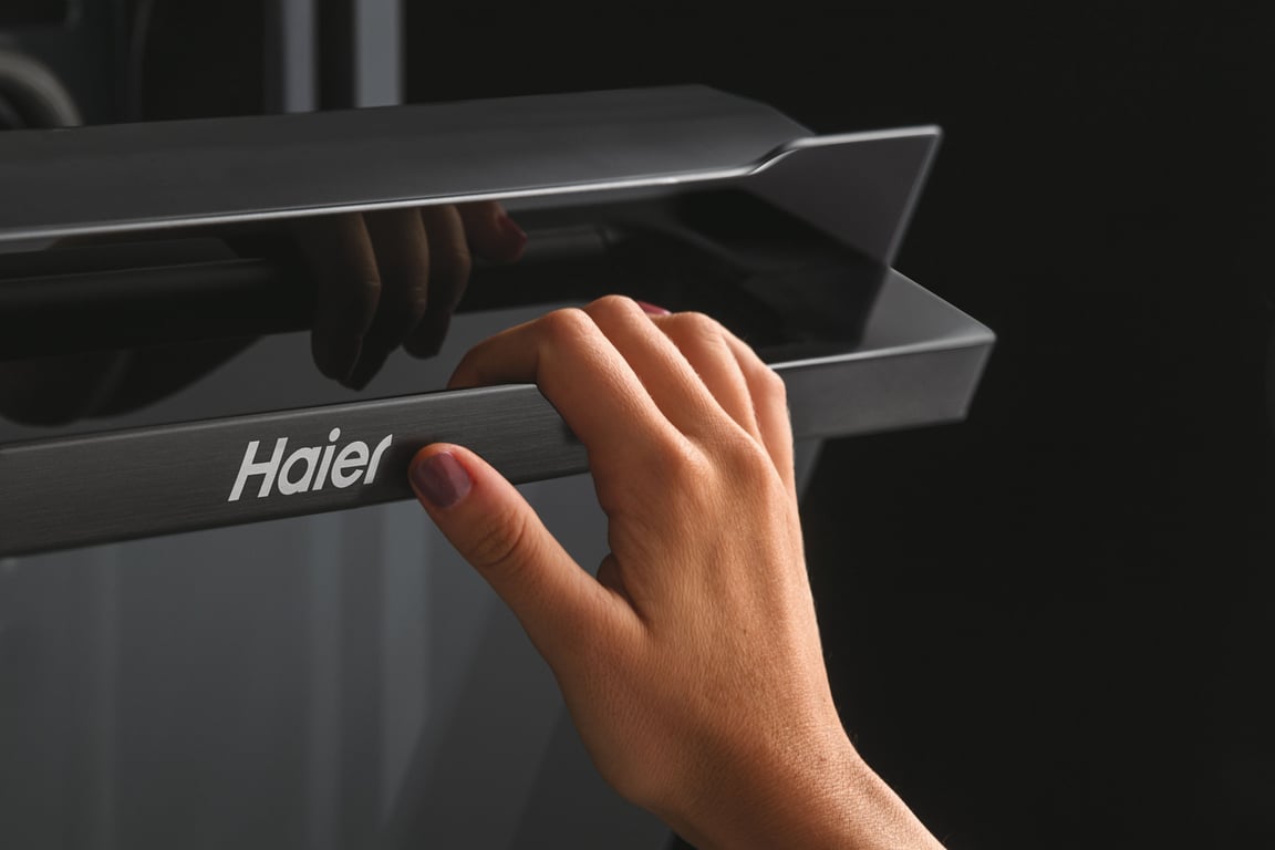 Haier I-Message Series 2 HWO60SM2B9BH 70 l 3500 W Czarny