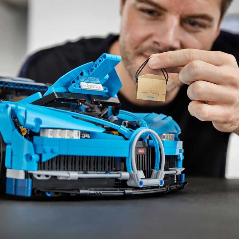 六字66 LEGO Technic Bugatti Chiron 42083 42083 kup online w