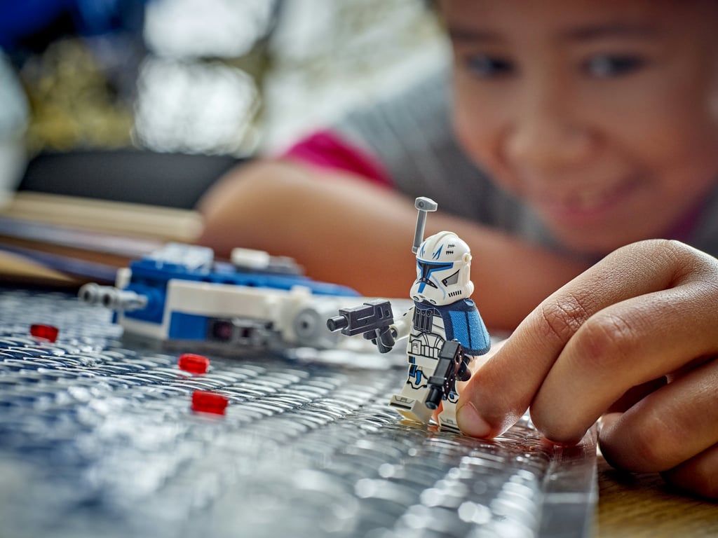 LEGO Star Wars Mikromyśliwiec Y-Wing™ kapitana Rexa