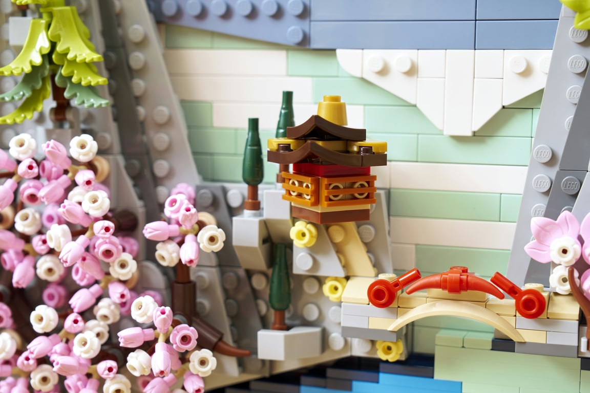 LEGO ART Japoński krajobraz z kwitnącą wiśnią