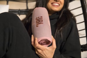 JBL CHARGE 5 Przenośny głośnik stereo Różowy 30 W