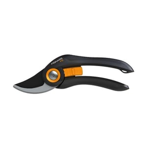Fiskars P32 Bypass-trädgårdssax, svart