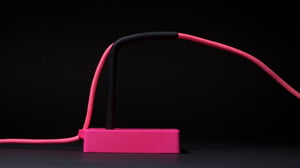 CHERRY XTRFY B4 Biurko Uchwyt na kabel Różowy 1 szt.