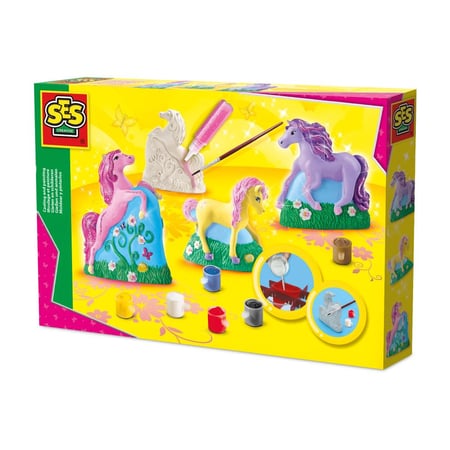 SES Creative Casting & painting horses