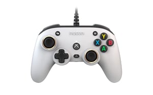 NACON Pro Compact Controller Weißes USB-Gamepad für Xbox One, Xbox Series S, Xbox Series X