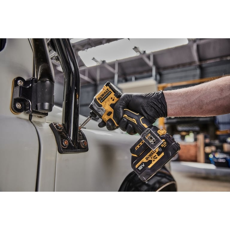DeWALT DCF850N-XJ wkrętak zasilany/zakrętark udarowy 3250 RPM Czarny, Żółty