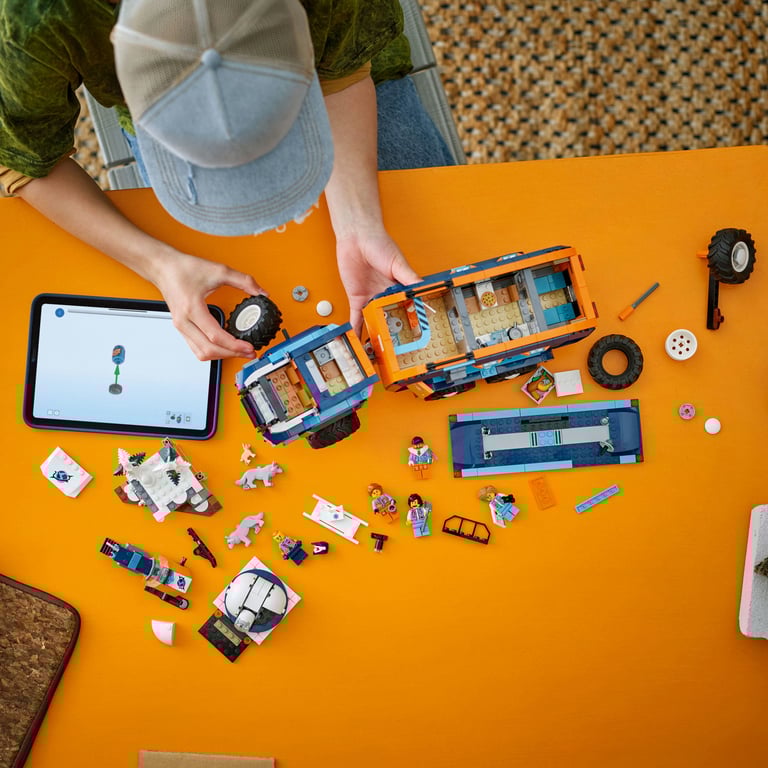 фото Блоковий конструктор LEGO City Арктична дослідницька вантажівка з науковою лабораторією (60471)