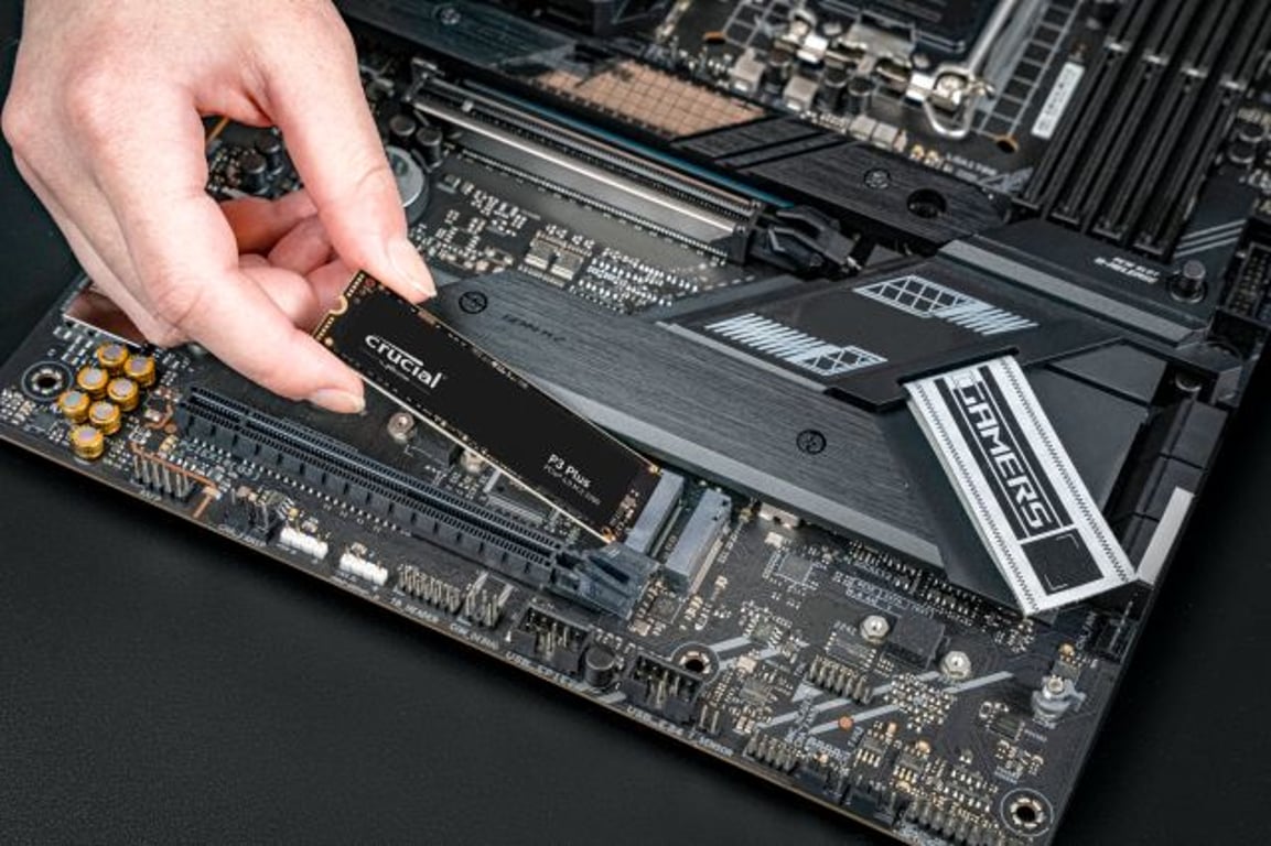 Crucial　CT2000P3PSSD8　2TBSSD CT2000P3SSD8 Crucial P3 2TB PCIe Gen3 SSD