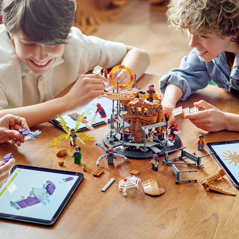 фото Блоковий конструктор LEGO Marvel Фінальна битва Людини-павука (76261)