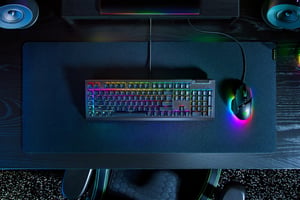 Razer BlackWidow V4 X gaming-tangentbord USB QWERTZ tyska svart