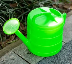 Extralink BLACK FOREST KONEWKA OGRODOWA 10L OWALNA PLASTIKOWA DO PODLEWANIA Z SITKIEM PODLEWACZKA - 1600 Konewka do nawadniania