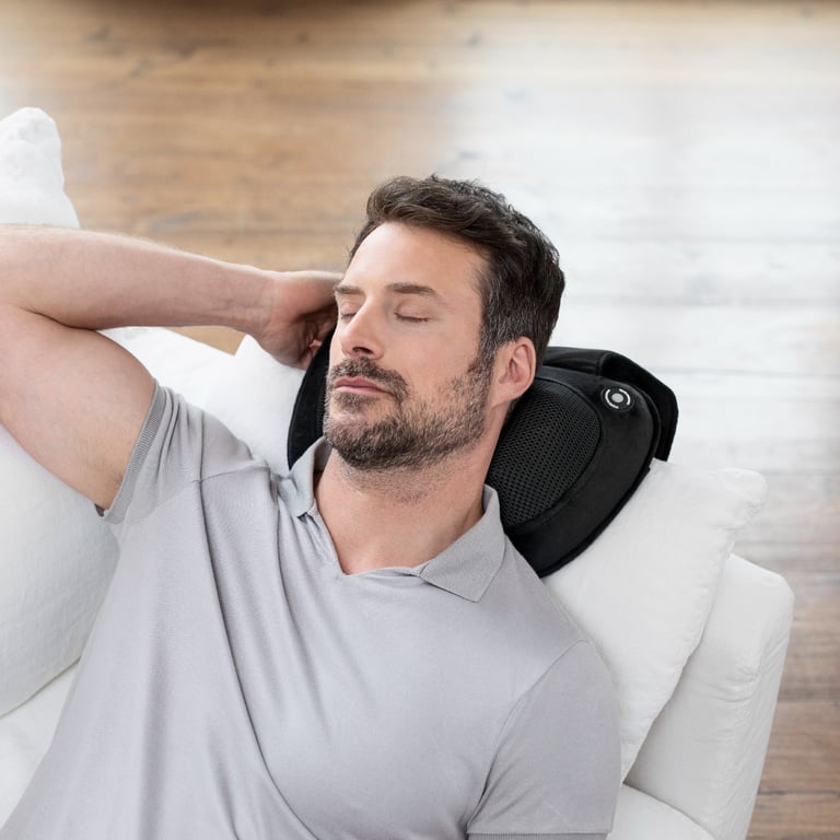 фото Масажна подушка Medisana MC 850