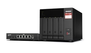 QNAP TS-473A + QSW-1105-5T Bundle Pack NAS Tower Ryzen Embedded V1500B 8 GB DDR4 0 TB QNAP Turbo System Czarny
