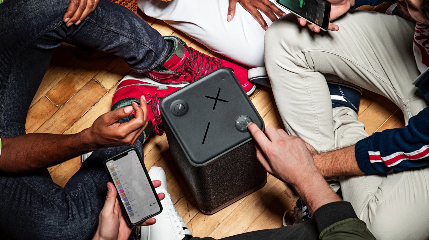 Ultimate Ears Hyperboom Przenośny głośnik stereo Czarny