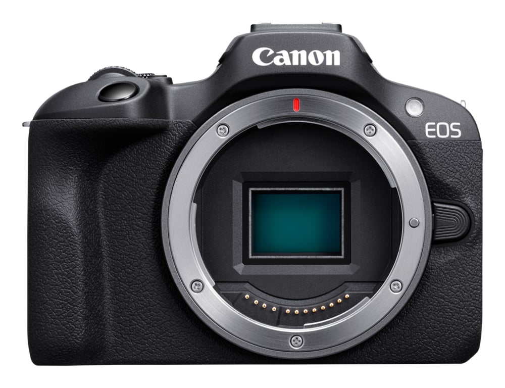 фото Компактный фотоаппарат Canon EOS R100 + RF-S 18-45 мм (6052C120) 1