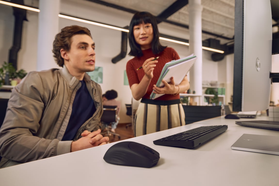 HP Zestaw myszki i klawiatury Multi-Device Dual-Mode 495C