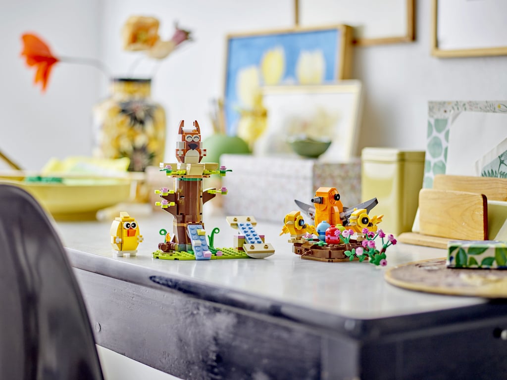 LEGO Iconic Wiosenny plac zabaw dla zwierzątek