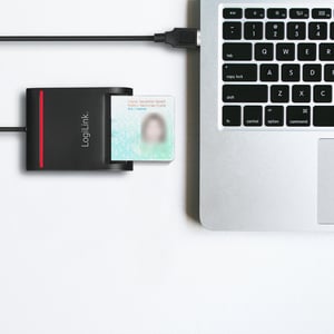 LogiLink CR0047 czytnik do kart chipowych Wewnętrzna USB 2.0 Czarny