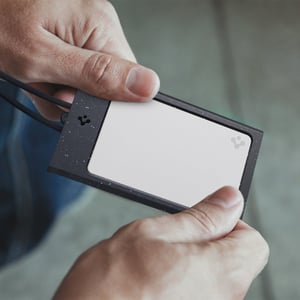 Spigen Badge Holder MagSlide Uchwyt na plakietkę Plastik 1 szt.