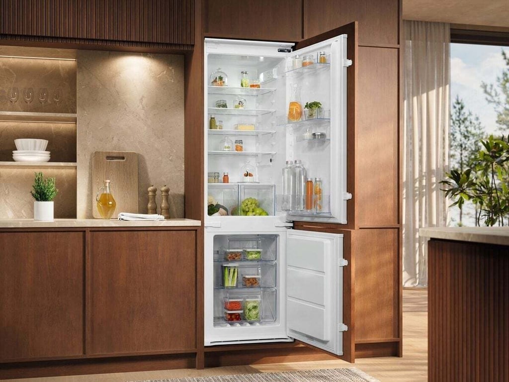 Electrolux LNT6NE18S Wbudowany 257 l Biały