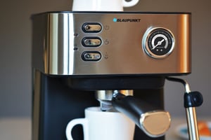 Blaupunkt CMP312 ekspres do kawy Ręczny Ekspres do espresso 1,6 l